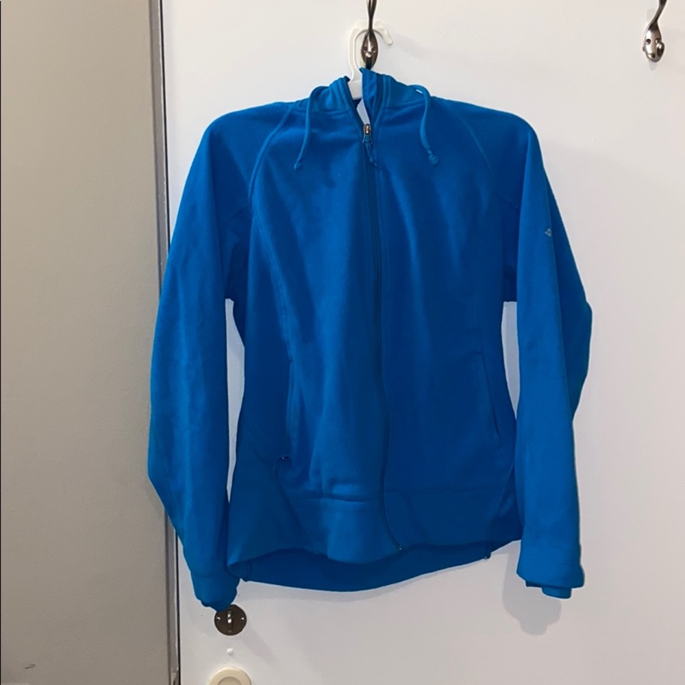 Columbia Zip Up with hood